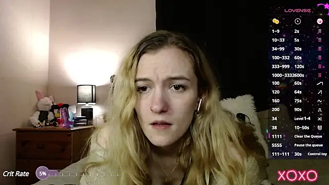 Snapshot of EllieeRose chatting on January 25, 8:00 am EllieeRose online show from January 25, 8:00 am