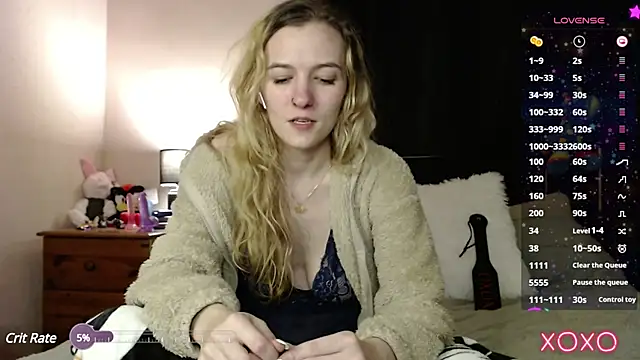 Snapshot of EllieeRose chatting on January 25, 3:30 pm EllieeRose online show from January 25, 3:30 pm