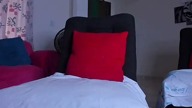 kerlysmith 24 online show from September 25, 8:45 pm