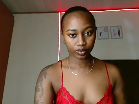 Snapshot of Miss_hot_candy chatting on January 11, 5:52 am Miss hot candy online show from January 11, 5:52 am