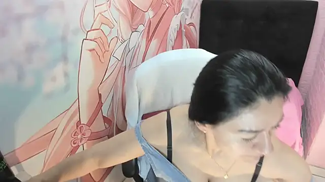 AllysonMilf69 online show from April 7, 2:28 pm