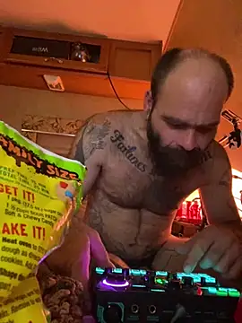 WilldoPita online show from January 18, 1:19 am