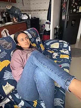 Snapshot of Shanonsex2 chatting on October 24, 8:49 pm Shanonsex2 online show from October 24, 8:49 pm