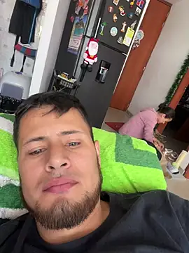 Snapshot of Shanonsex2 chatting on December 4, 7:55 pm Shanonsex2 online show from December 4, 7:55 pm