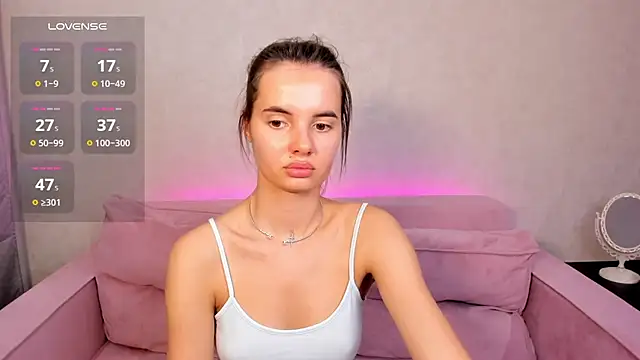 Erika Carpenter online show from March 8, 12:00 am