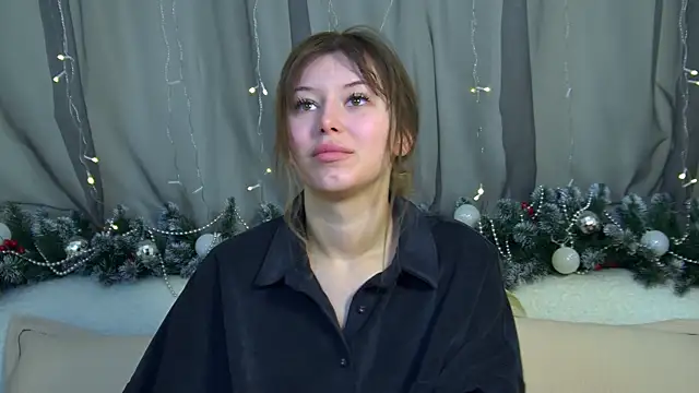 LiliaBianka online show from December 5, 6:33 am