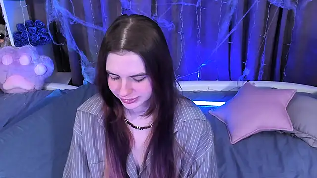 Snapshot of Supaidagaru chatting on November 1, 5:04 pm Supaidagaru online show from November 1, 5:04 pm