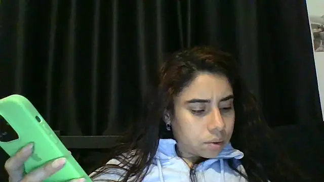 catrinasexy19 online show from March 18, 10:48 pm