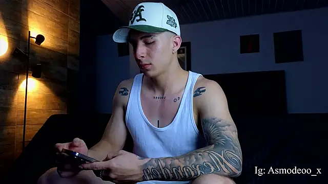 AsmodeoCox online show from February 5, 11:53 pm