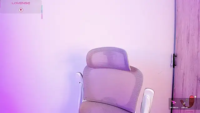 sofiaa grey  online show from November 13, 3:00 pm