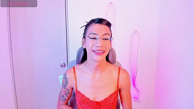 sofiaa grey  online show from December 20, 2:13 pm