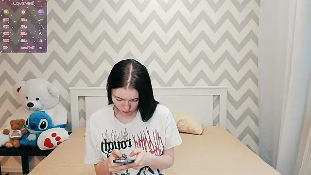 shaameless online show from January 8, 12:37 pm