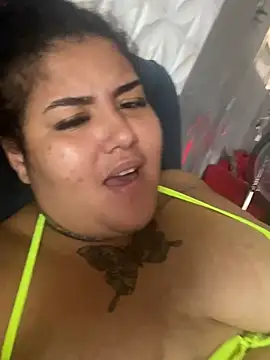 Snapshot of Beatriz31 chatting on December 20, 2:16 pm Beatriz31 online show from December 20, 2:16 pm