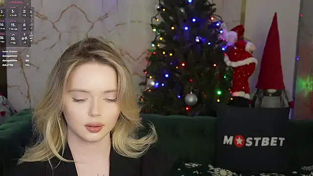 Snapshot of Cassy-Celestial_ chatting on January 14, 5:08 am Cassy-Celestial online show from January 14, 5:08 am