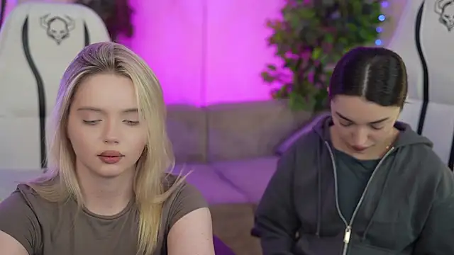 Snapshot of Cassy-Celestial_ chatting on February 19, 2:55 am Cassy-Celestial online show from February 19, 2:55 am