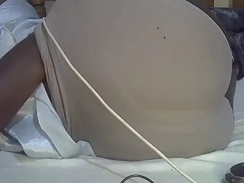 pretty alma20 online show from March 11, 6:47 pm