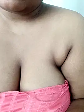 Snapshot of Jenny-43 chatting on November 28, 2:47 am Jenny-43 online show from November 28, 2:47 am