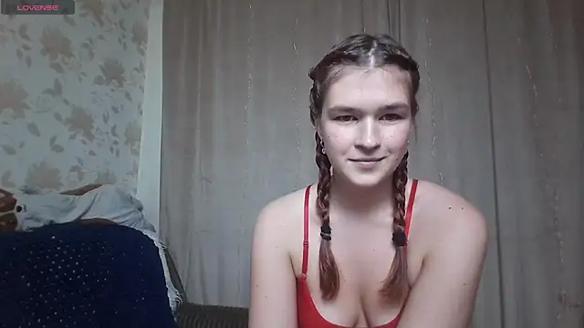 Snapshot of MargoFoxy chatting on October 28, 8:22 pm MargoFoxy online show from October 28, 8:22 pm