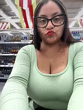 Sol biglips online show from January 30, 1:10 pm