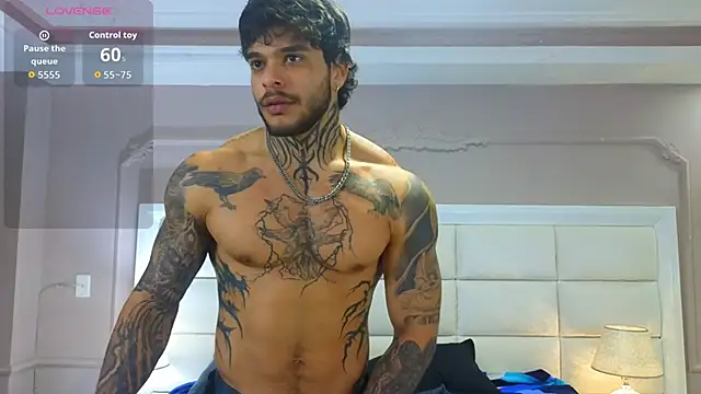 Snapshot of ray_coopers chatting on November 8, 3:18 am ray coopers online show from November 8, 3:18 am