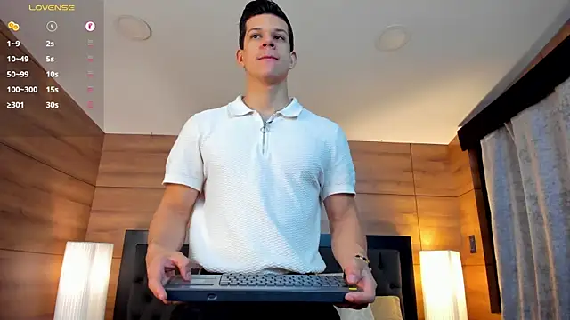 Snapshot of MarcoSullivan chatting on January 19, 10:39 am MarcoSullivan online show from January 19, 10:39 am