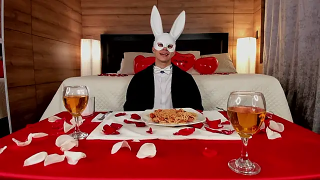 Snapshot of MarcoSullivan chatting on February 14, 3:15 pm MarcoSullivan online show from February 14, 3:15 pm