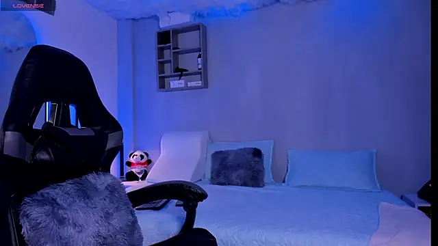 Snapshot of MarcoSullivan chatting on October 20, 12:27 pm MarcoSullivan online show from October 20, 12:27 pm