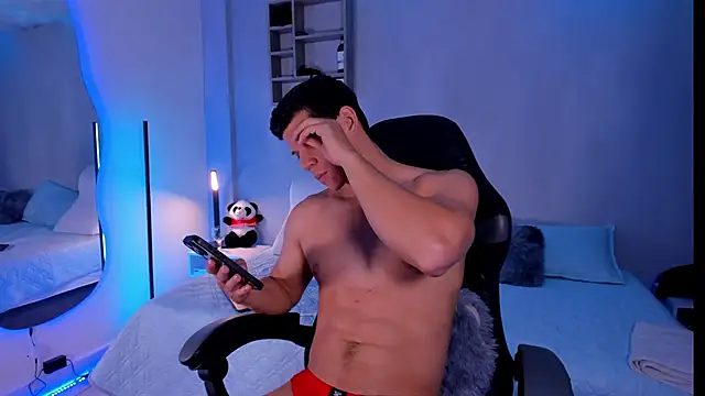 Snapshot of MarcoSullivan chatting on October 24, 1:51 pm MarcoSullivan online show from October 24, 1:51 pm