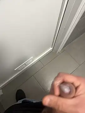 Snapshot of _themask_ chatting on January 13, 6:16 pm themask online show from January 13, 6:16 pm