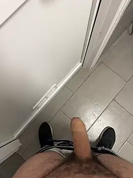 Snapshot of _themask_ chatting on February 10, 8:31 pm themask online show from February 10, 8:31 pm