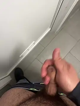 Snapshot of _themask_ chatting on March 13, 7:17 pm themask online show from March 13, 7:17 pm