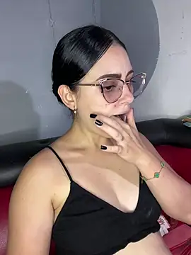 Azuna25 online show from March 6, 8:27 pm