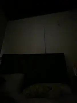 Snapshot of tom_thick chatting on January 21, 10:30 pm tom thick online show from January 21, 10:30 pm