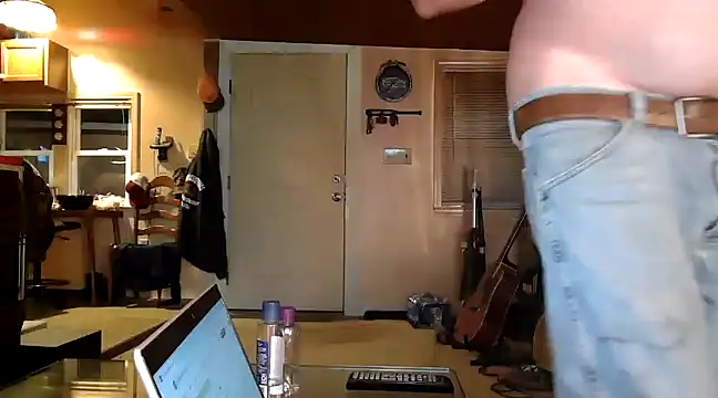 Bramro409 online show from December 8, 1:46 am