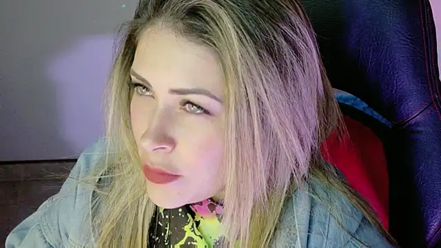 Natalia Montoya online show from November 12, 12:33 am