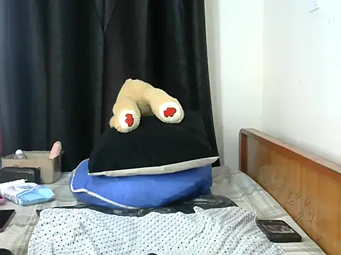 ebony shilly3 online show from March 16, 12:45 am