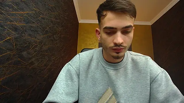 Snapshot of BrandonTate chatting on January 11, 3:42 pm BrandonTate online show from January 11, 3:42 pm