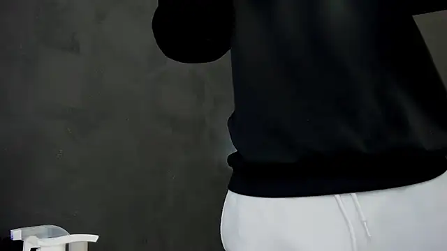 Snapshot of BrandonTate chatting on February 28, 1:14 pm BrandonTate online show from February 28, 1:14 pm