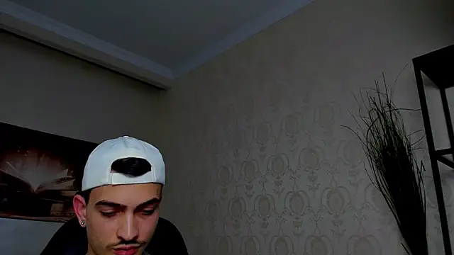 Snapshot of BrandonTate chatting on March 11, 3:12 pm BrandonTate online show from March 11, 3:12 pm