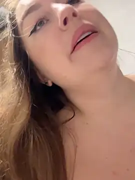 Snapshot of Lady_MiaOlson chatting on September 20, 12:44 am Lady MiaOlson online show from September 20, 12:44 am