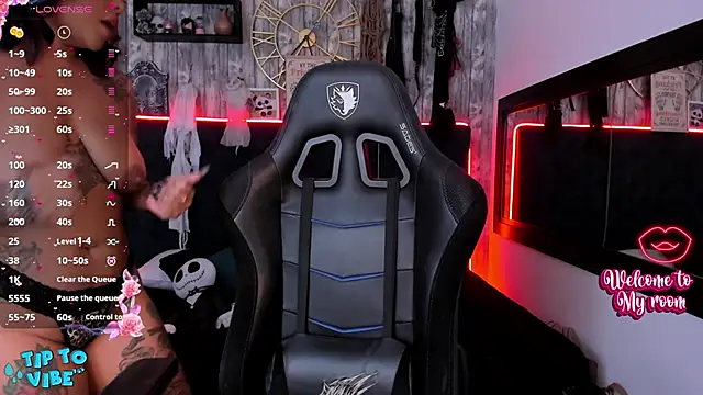 Neko Misaki online show from January 15, 12:25 pm