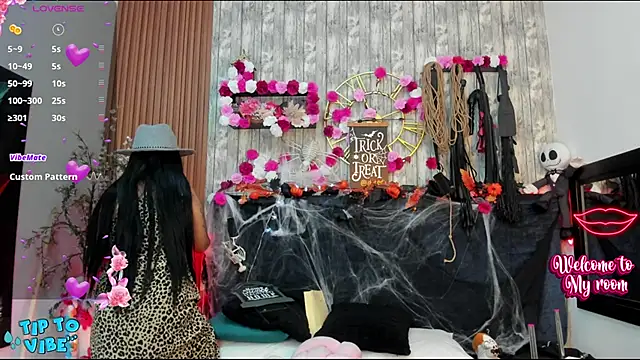 Neko Misaki online show from October 15, 11:32 am