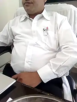 Snapshot of Hot-man39 chatting on December 4, 8:12 am Hot-man39 online show from December 4, 8:12 am