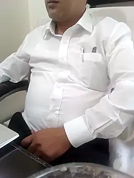 Snapshot of Hot-man39 chatting on December 9, 11:15 am Hot-man39 online show from December 9, 11:15 am