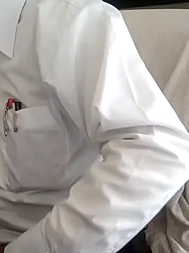 Snapshot of Hot-man39 chatting on December 18, 9:25 am Hot-man39 online show from December 18, 9:25 am