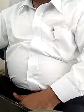 Snapshot of Hot-man39 chatting on December 23, 8:33 am Hot-man39 online show from December 23, 8:33 am