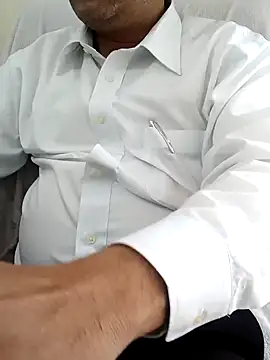 Snapshot of Hot-man39 chatting on December 24, 9:06 am Hot-man39 online show from December 24, 9:06 am