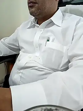 Snapshot of Hot-man39 chatting on January 22, 11:01 am Hot-man39 online show from January 22, 11:01 am