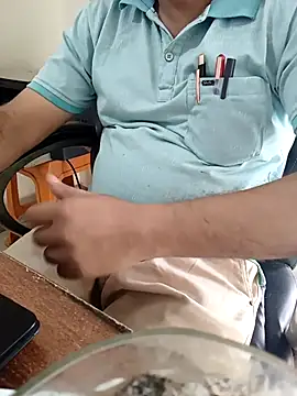 Snapshot of Hot-man39 chatting on September 27, 10:42 am Hot-man39 online show from September 27, 10:42 am