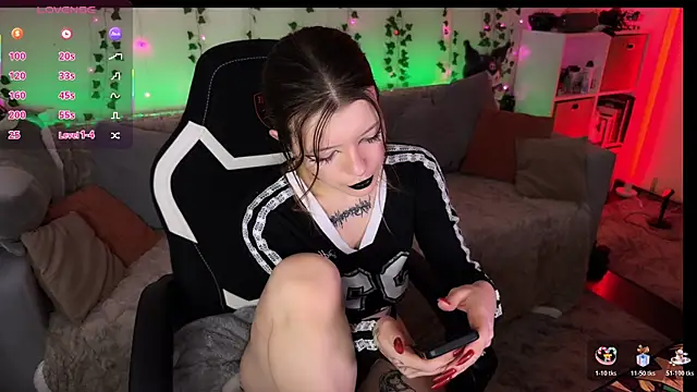 Eva-miller1 online show from November 23, 11:32 am